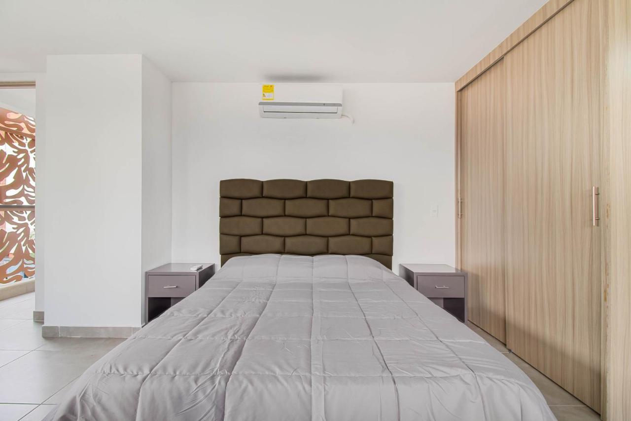 ميديلين Camelot Apartahotel المظهر الخارجي الصورة