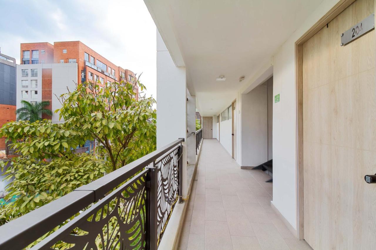 ميديلين Camelot Apartahotel المظهر الخارجي الصورة